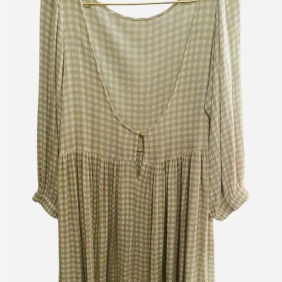 Gingham Bishop Sleeve Sundress with Crew Neck - Picture 12 of 12